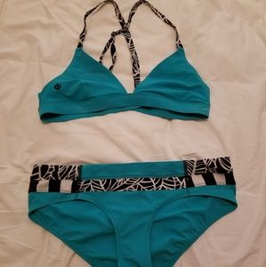 Lululemon swim suit